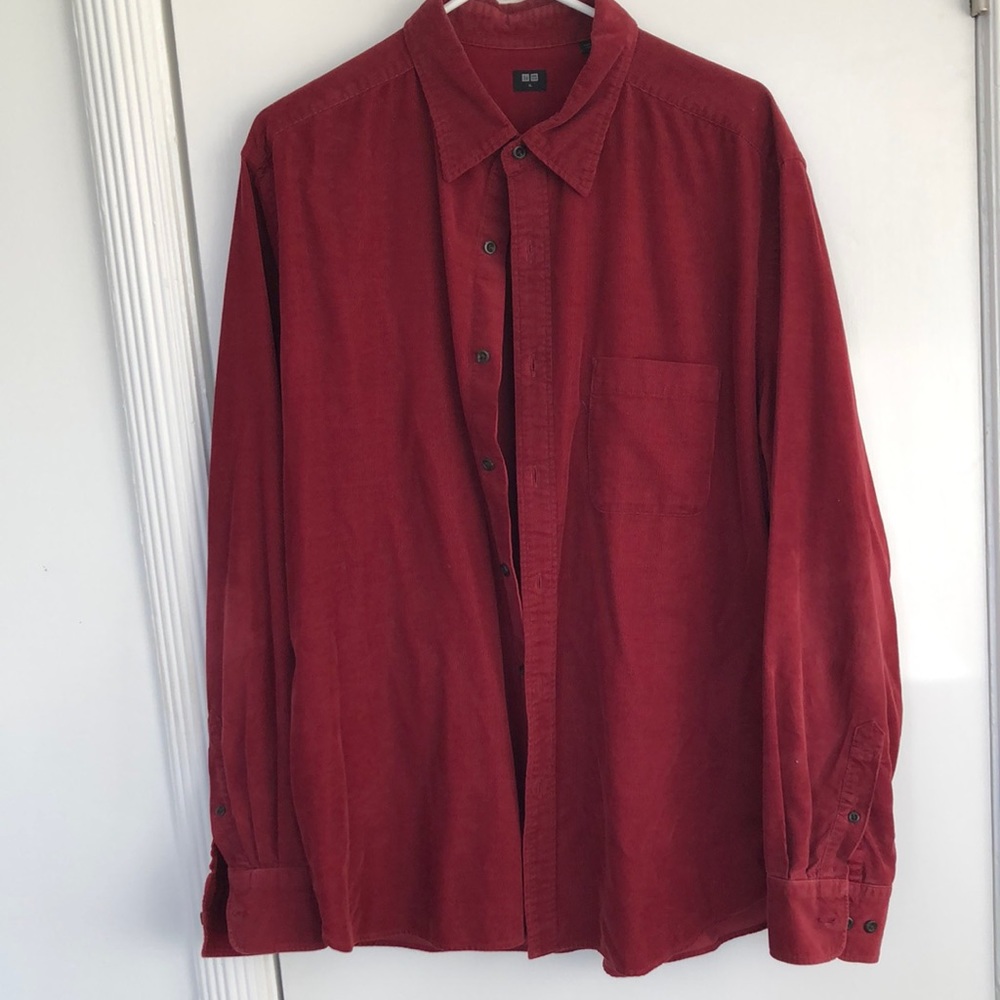 Uniqlo Men’s Corduroy Button Front Long Sleeve Shirt